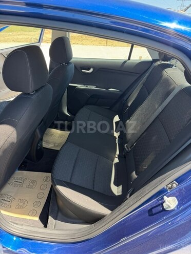 Kia Rio-9