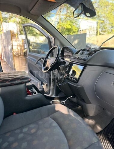 Mercedes Vito 115 CDI-3
