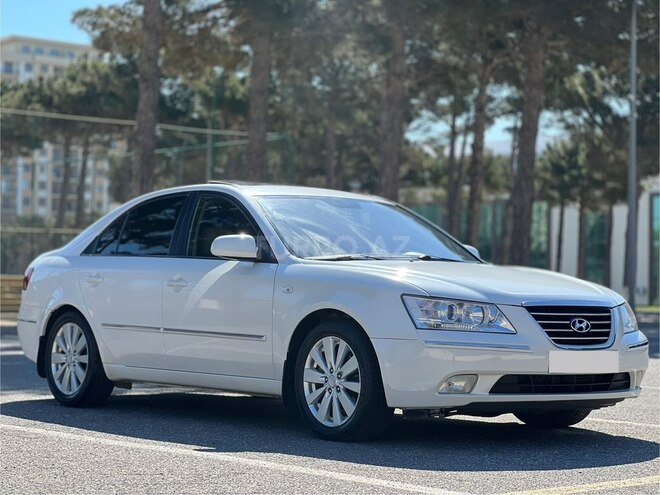 Hyundai Sonata-5