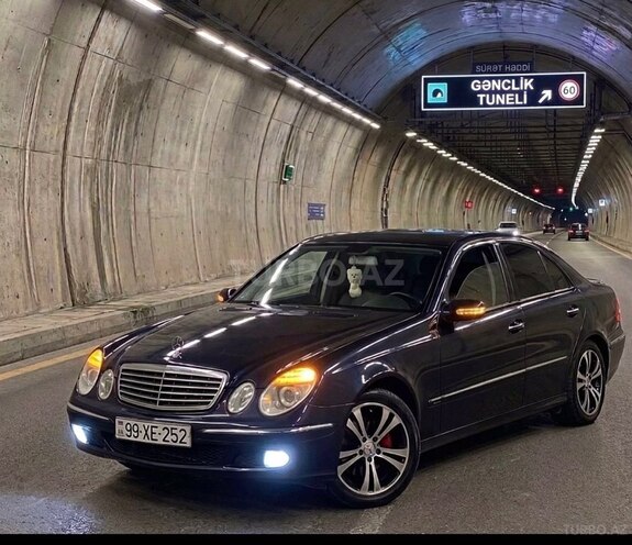 Mercedes E 280-3