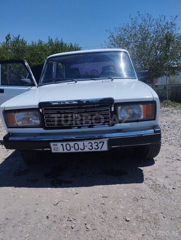 LADA (VAZ) 2107-1