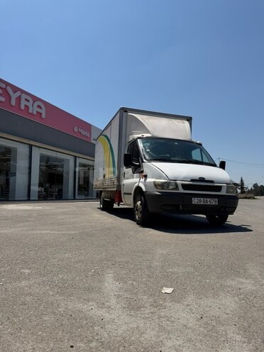 Ford Transit-2
