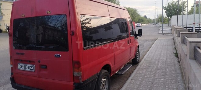 Ford Transit-2