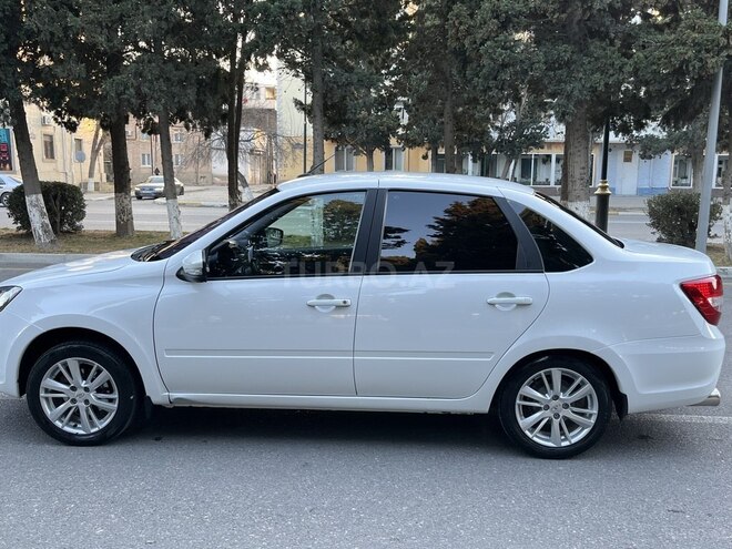 LADA (VAZ) Granta-4
