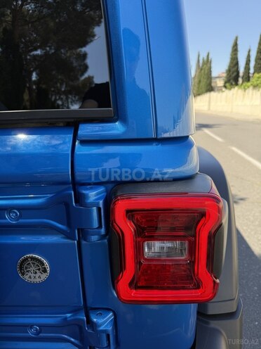 Jeep Wrangler-2