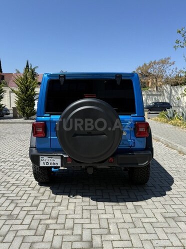 Jeep Wrangler-11