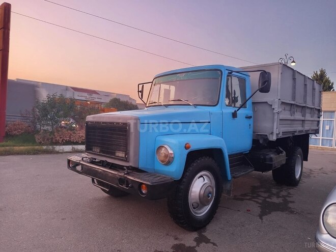 GAZ 53-2