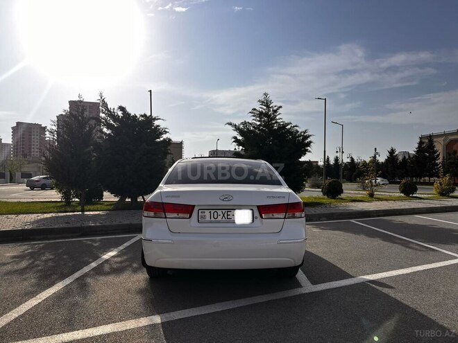 Hyundai Sonata-5