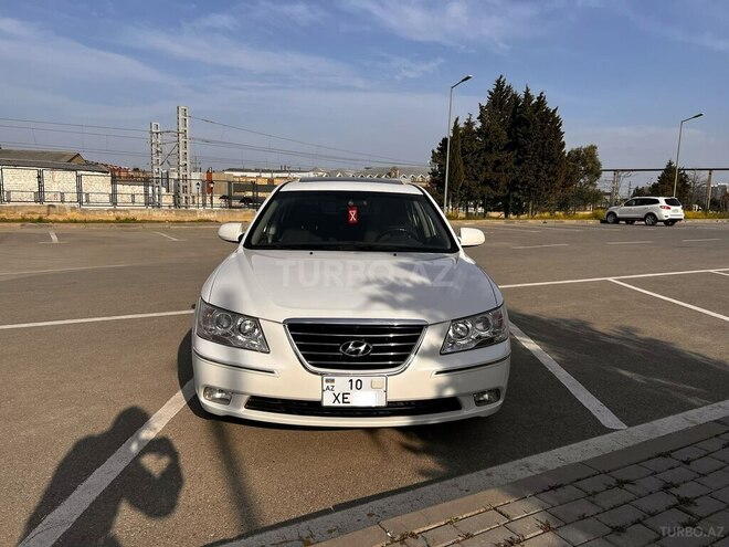 Hyundai Sonata-1