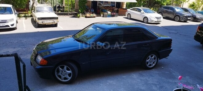 Mercedes C 180-6