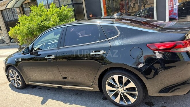 Kia K5-8