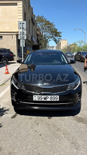 Kia K5-1