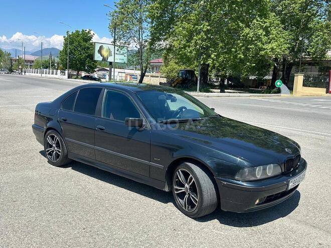 BMW 523-3
