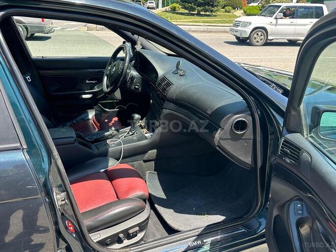 BMW 523-6