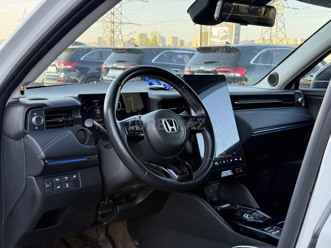 Honda e:NS1-13