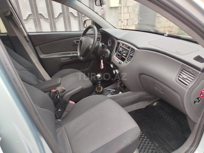 Kia Rio-3