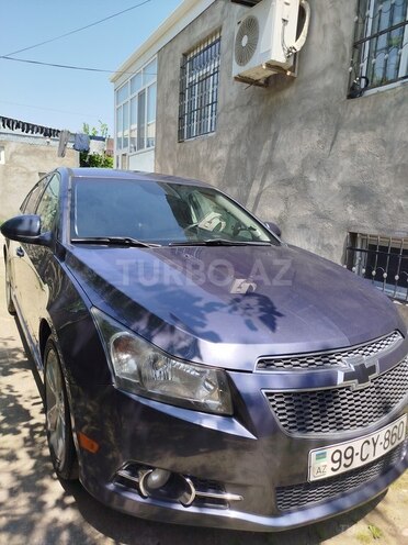 Chevrolet Cruze-2
