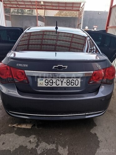 Chevrolet Cruze-8