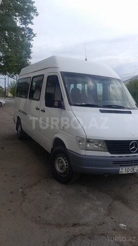 Mercedes Sprinter 208-4