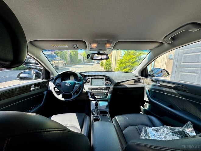 Hyundai Sonata-8