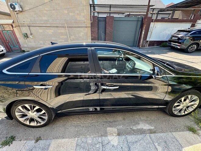Hyundai Sonata-5