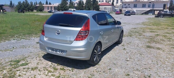 Hyundai i30-4