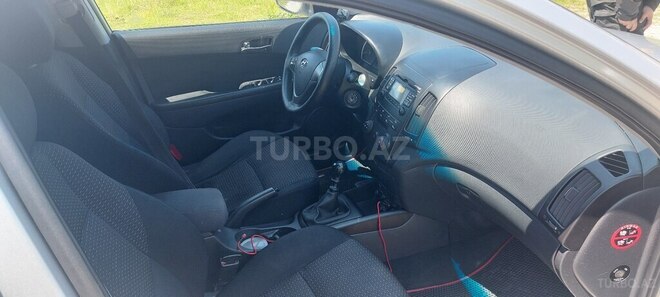 Hyundai i30-7