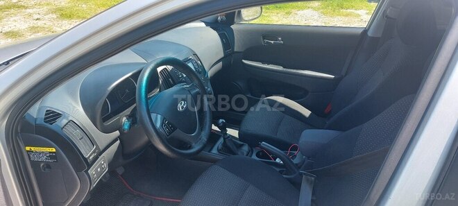 Hyundai i30-8
