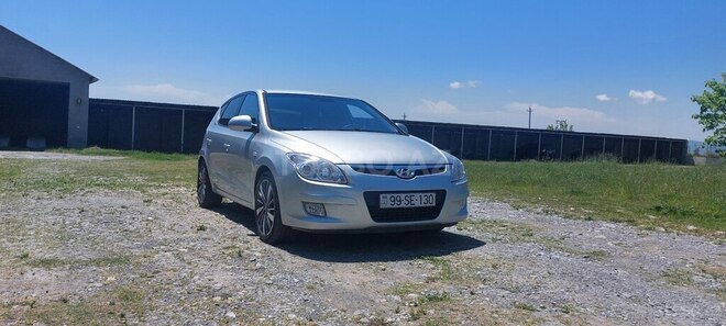 Hyundai i30-11