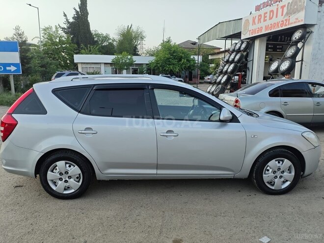 Kia Ceed SW-4