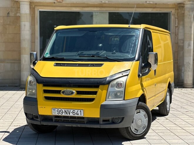 Ford Transit-1