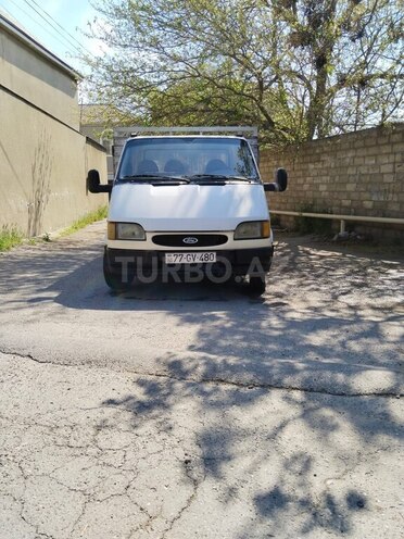 Ford Transit-1