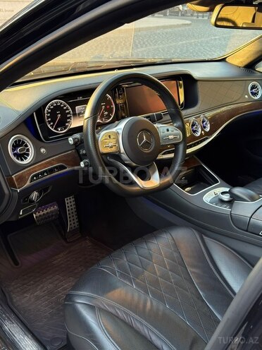 Mercedes S 350 d-5