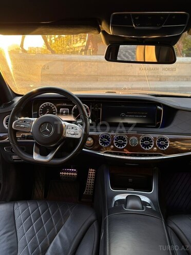 Mercedes S 350 d-7