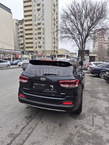 Kia Sorento-4
