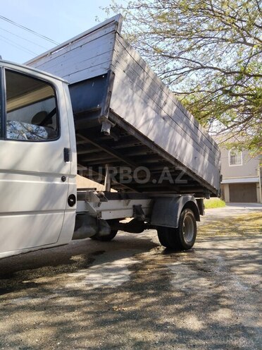 Ford Transit-4