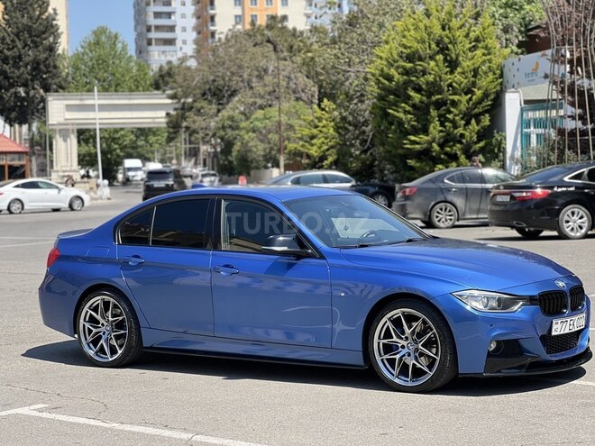 BMW  2015, 290,000 km - 2.0 л - Bakı