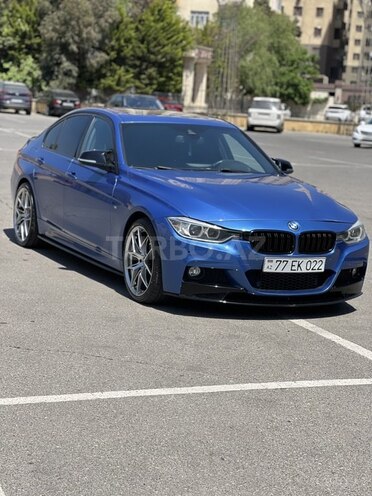 BMW  2015, 290,000 km - 2.0 л - Bakı