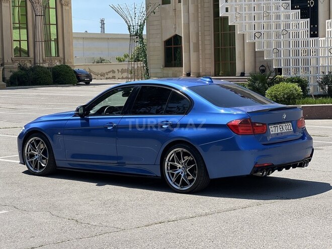 BMW  2015, 290,000 km - 2.0 л - Bakı
