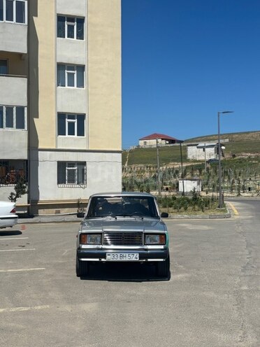 LADA (VAZ) 2107-2