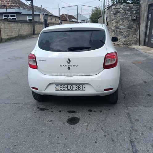 Renault Sandero-3