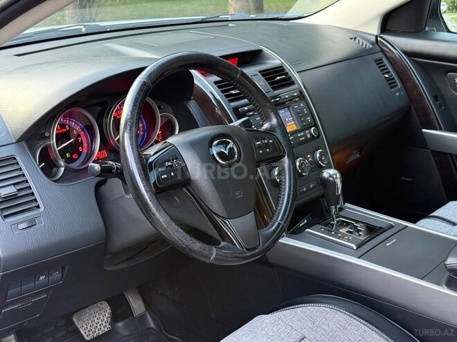 Mazda CX-9-15