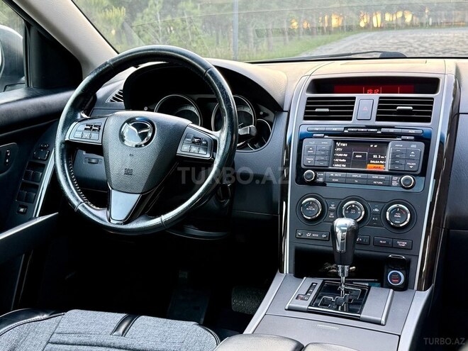 Mazda CX-9-10