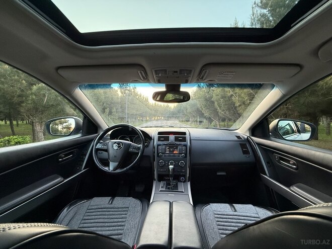 Mazda CX-9-12