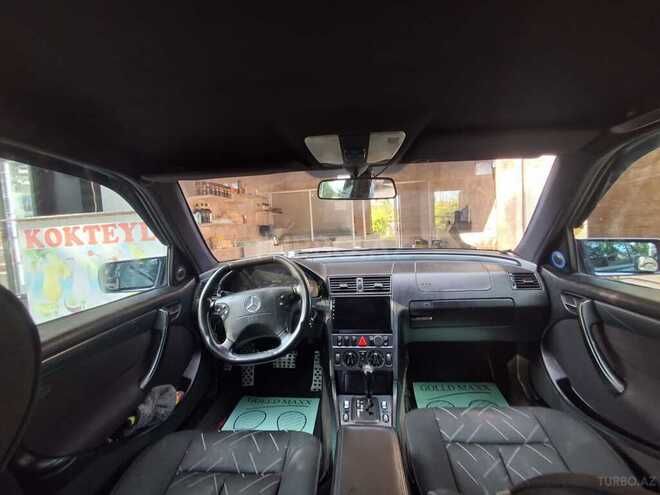 Mercedes C 180-7