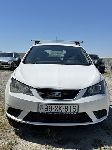 SEAT Ibiza-1