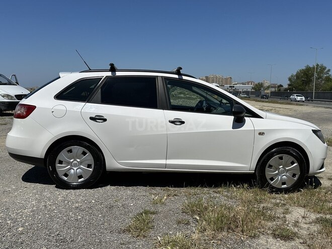 SEAT Ibiza-6