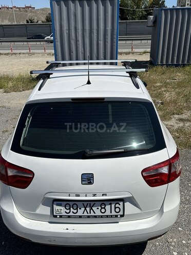 SEAT Ibiza-5