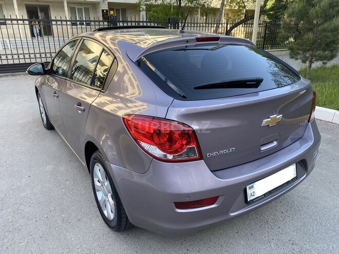 Chevrolet Cruze-8