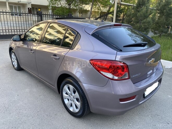 Chevrolet Cruze-7